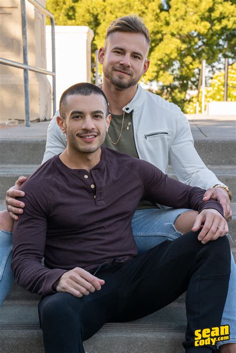 Free Bareback Gay Porn Videos .